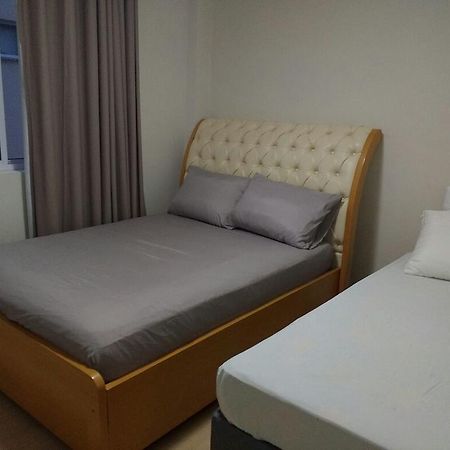 Edificio Piezzo De Mare Apartment Meia Praia Luaran gambar